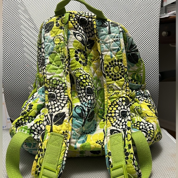 Vera Bradley 🍋🟩Host Pick 🍋🟩Limes Up backpack - Picture 6 of 11